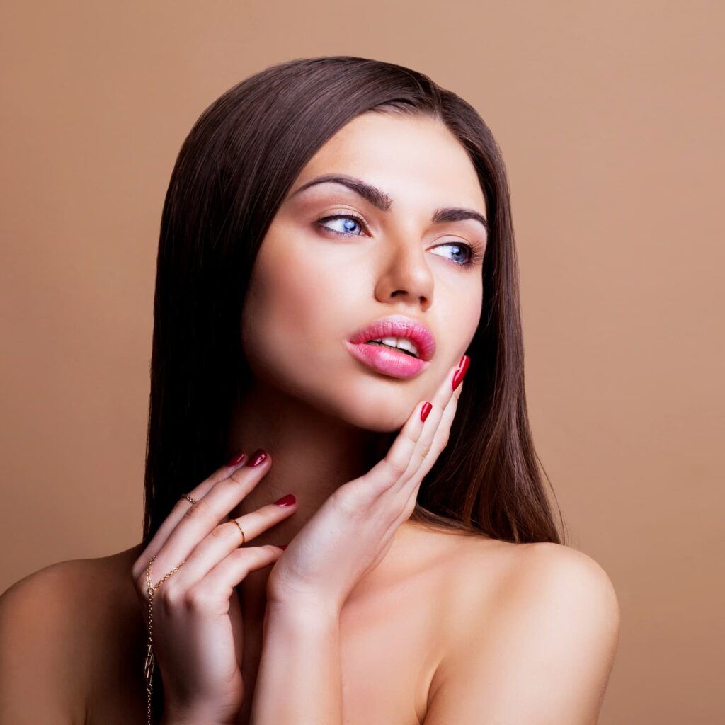 poses para fotos mujer cara